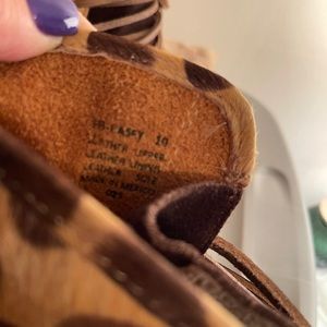 Freebird - Casey size 10; never worn.  No box.